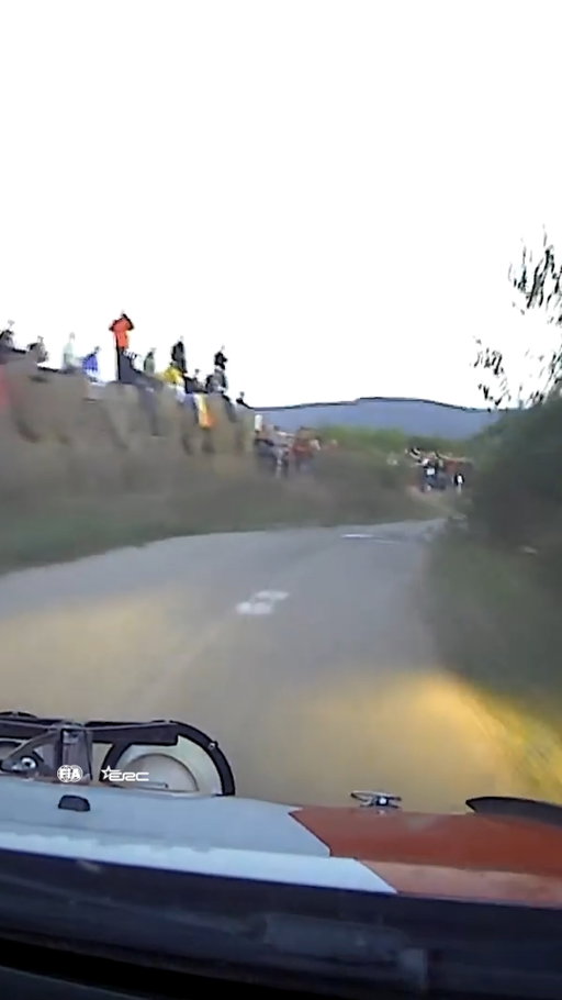 On the edge of grip! 💪
