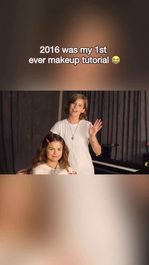 The wave at the beginning kills me 😭

I never thought I'd go from nervously doing a tutorial for Selena Gomez in 2016 to doing this full time!! 

Life is a trip 

#2016 #2016makeup