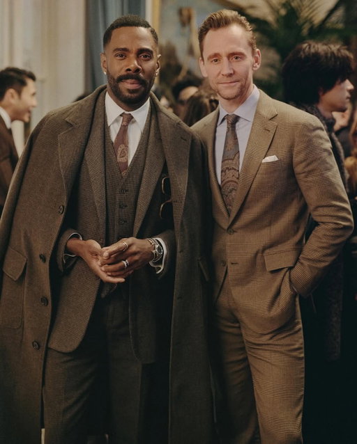 The year only just started but menswear has already been on the up 📈

1. Colman Domingo & Tom Hiddleston at Ralph Lauren’s FW’26 presentation
2. Need deets on @outdersen insane coat
3. @kevismanzi in a Fair Isle and @cathcartlondon DB jacket
4. The @angloitaliancompany boys (my biggest inspos)
5. Henry Golding in an insane chalkstripe 3-p
6. @outfitnarrative in a @poszetkacom donegal overcoat
7. Can’t get enough of chalkstripe @akiefsheriff 
8. @brycelandsco showing up hard
9. @urbancomposition in Ralph Lauren
10. Bold scarves is the move