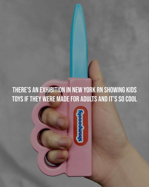 There’s a new solo art exhibition in New York rn by artist @shampoooty who turns adult problems into the style of children’s toys and it looks insane