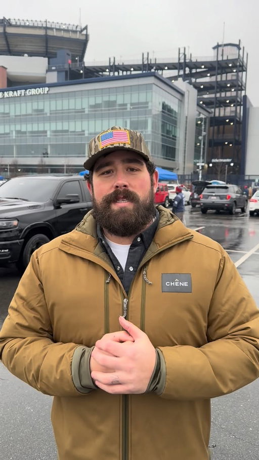 I’m giving away 10 FREE pairs of @mugsy jeans during the TODAY. 👖🏈
To enter:
1. Reply below with your pick for an ANYTIME Pats TD scorer
2. Must be following @mugsy 
If your guy scores, you’re eligible.
10 winners. Free jeans. Best jeans on the planet. Go Pats!