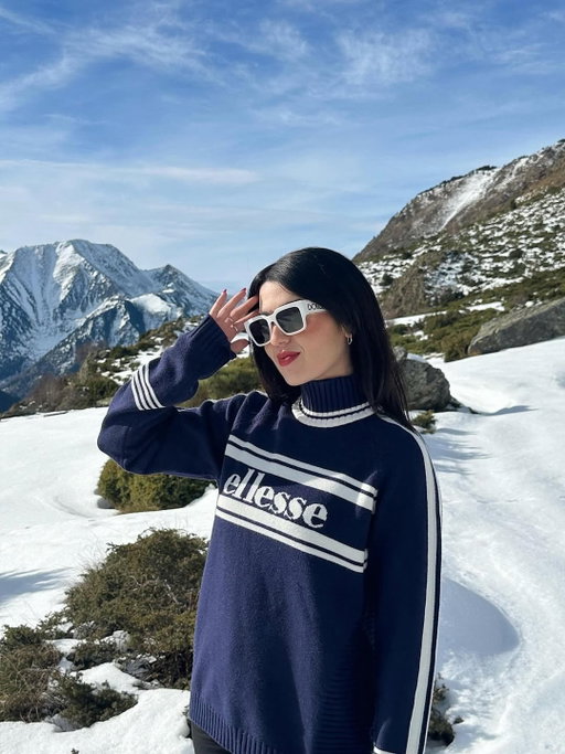 Cómo llevar el estilo a la montaña

#ellesse #LaSocietà

@mariacorteess