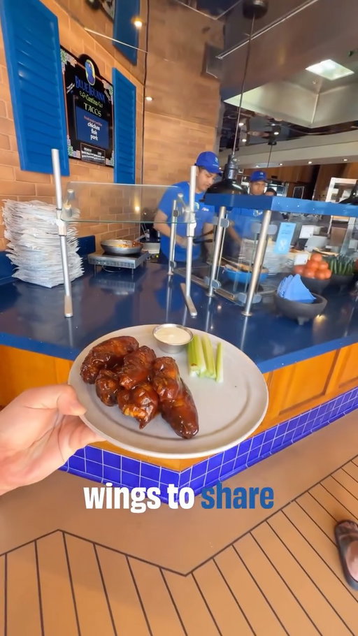 Lunch plans? No more winging it with these 🍗’s #Carnivalcruise #CarnivalIsCalling