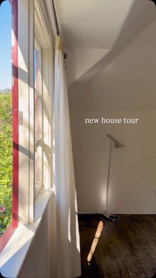 House tour of my new 1930s home ✨ when I say this space is magical, this is what I mean… this house is truly one of the most special places I’ve ever been, and I still can’t believe I get to live here. just wait until I show you the yard, it honestly feels unreal. I already have a list of ideas for how I want to shape this place and make it feel like home in my own way 🤍 follow along as I slowly restore and bring this space to life ✨ What do you think?

#interiorinspo #designinspo #homestyling #laurelcanyon #housetour