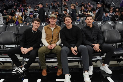 Let’s go @sacramentokings 👑