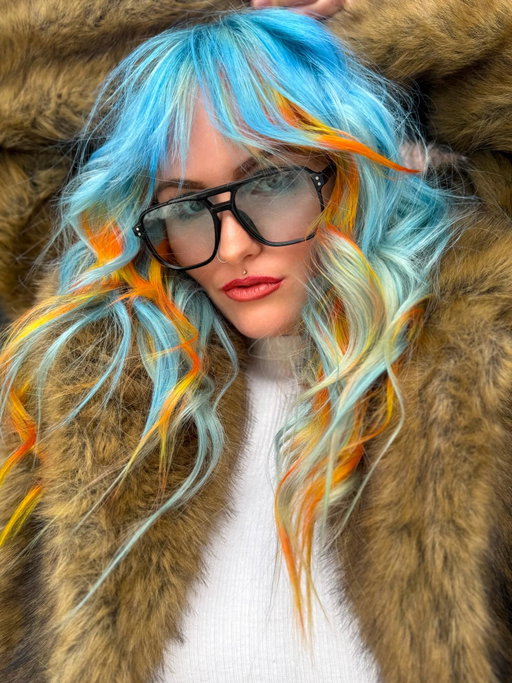 Someone said this reminded them of Hot Wheels and you know what, I’m into that. @nikkilalavallee @dangerjonesbold 
#behindthechair #btconeshot2026_creativecolor @behindthechair_com