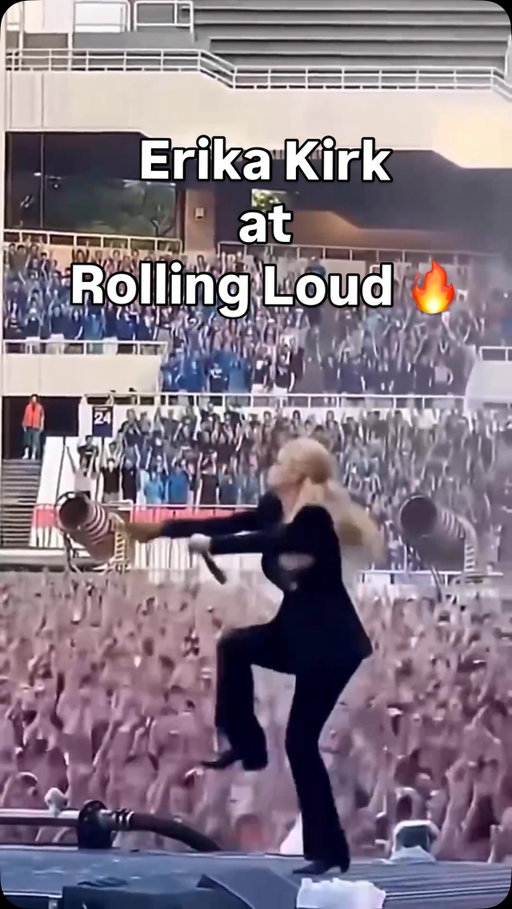 She at Rolling Loud Charlie rolling in his grave 💔
🎵:Price on my head