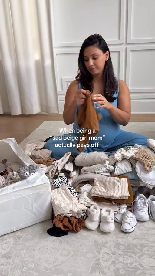 Just saying, I don’t have to buy new clothes for at least 6 months 🤷🏽‍♀️

Am I the only one who did mostly neutrals for their baby???