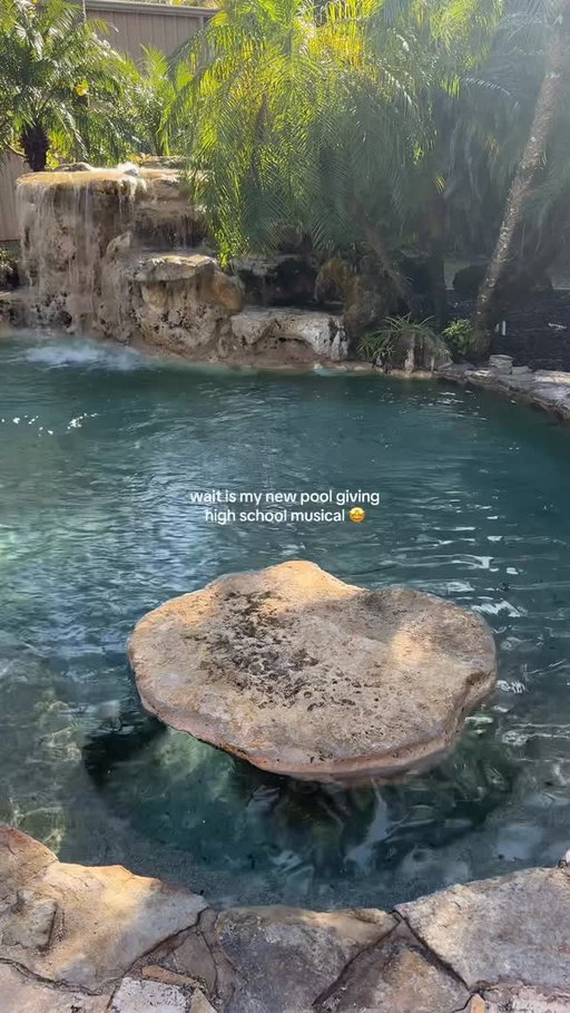 Should I recreate the sharpay scene at the pool #hsm #highschoolmusical2 #sharpayevans