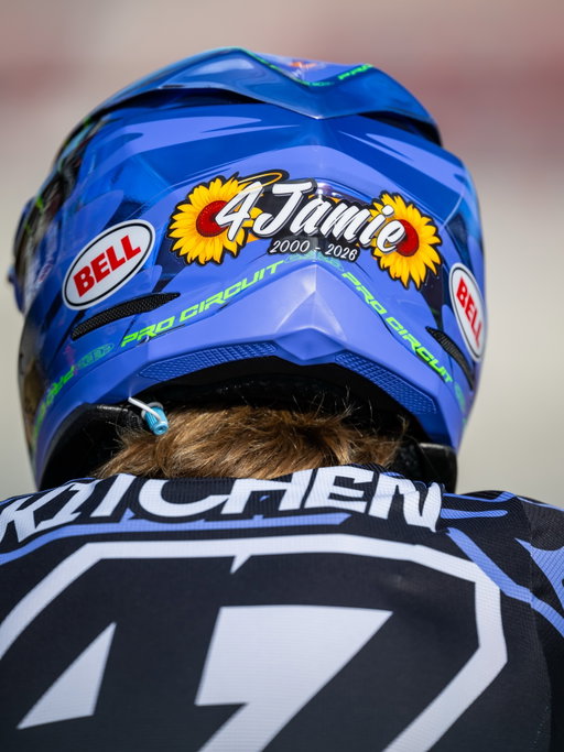 Man it’s been a tough start for me. I haven’t made it easy on myself but we’ll keep on fighting just like Jamie did. The strongest and most genuine person I’ve ever met. See you at A2 #4jamie