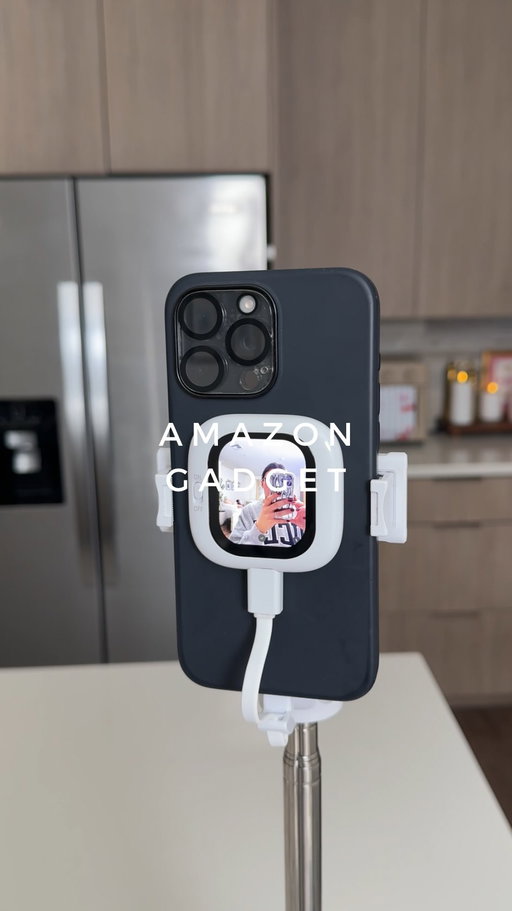 Amazon Phone Gadget 📸
Type ‘phone’ if you want the 🔗

You can film and take pictures with this mini selfie monitor screen. It has a magnetic design and bluetooth remote. It’s also powered by your iphone so need to charge it!

#amazon #gadgets #iphone #asmr #tech 
amazon finds, amazon favorites, vlog, aesthetic, asmr sounds