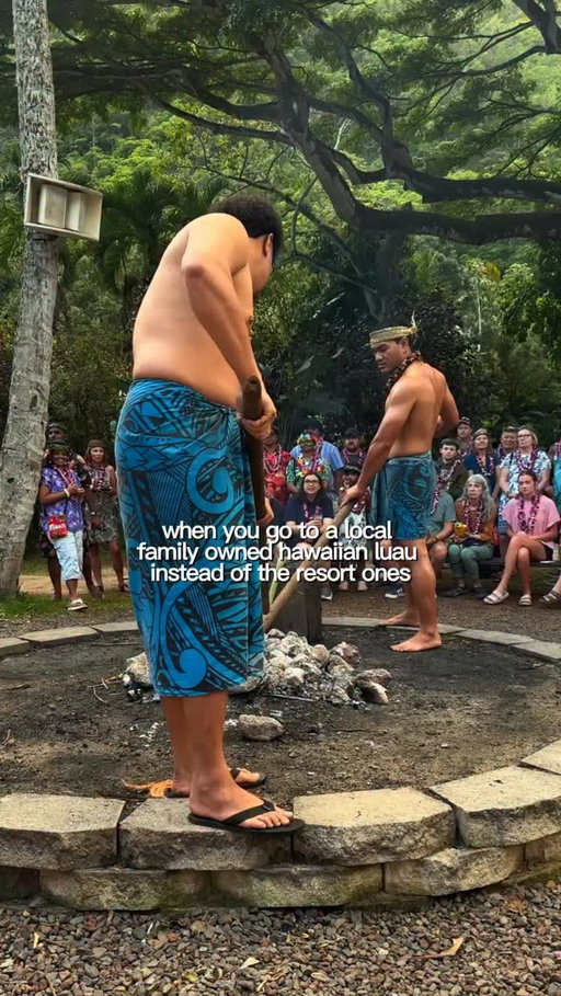 @toaluau felt like a family function! legit one of the best luaus on the island! 

🔖 @toaluau
📍 Waimea Valley Botanical Gardens | 59-864 Kamehameha Hwy, Haleiwa, HI 96712
🍴 Silver Package (Luau Feast & Show)
💰 $135 Adult | $115 Youth | $95 Child
🌺 Same-day admission to the Waimea Valley botanical garden and waterfall is included, so arrive early to explore!

#hawaii #luau #hawaiianfood #polynesian