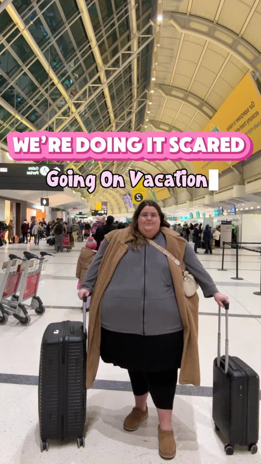 Besties we’re doing it scared and going on vacation ☀️✈️