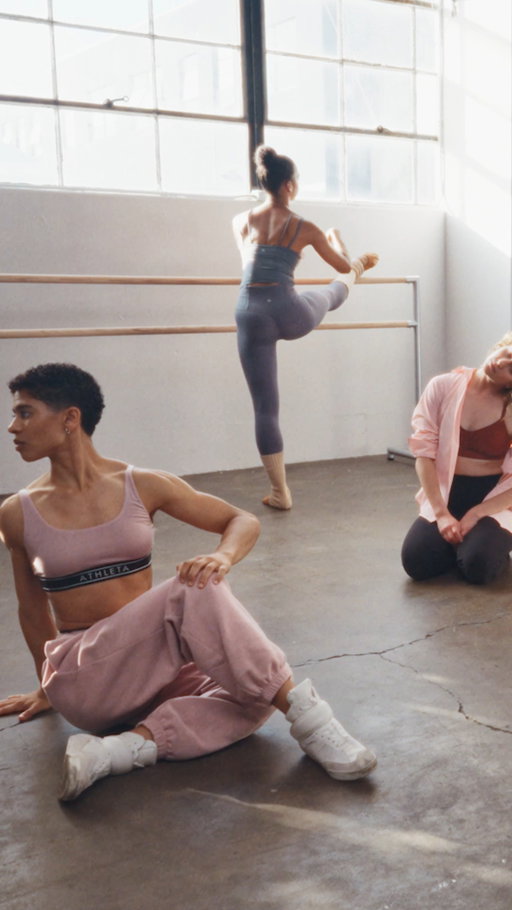 It takes strength to express our real selves.  And there’s nothing more powerful than real. Strength speaks.

@joyisabellabrown 
@karaleez 
@emmaarielle 
@gabriellesprauve_