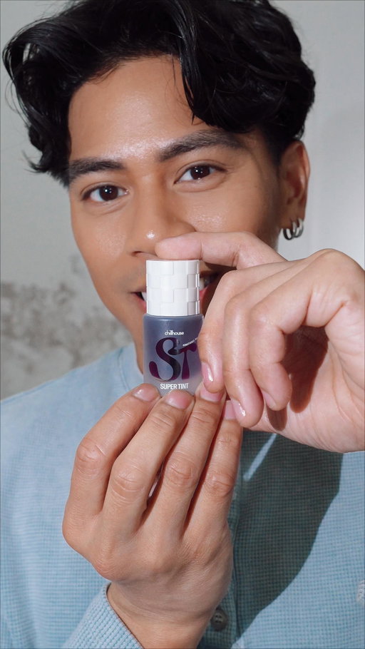 After 14 years of creating on the internet, multi-tasking has definitely become my “superpower”. I’ve always been a one-man production crew so my hands do all the heavy lifting. That’s why I’m loving @chillhouse’s new Super Tints because they work hard while I do.

They just launched 4 sheer, buildable tints that actually care for your nail health while you wear them. Think skincare for your nails. ✨ I’m using SuperStrength (Grape Goop 🍇) to protect my nails while I’m on the go. 

Finally, a polish that multitasks as much as me! You can shop them now only at @chillhouse. 

#chillhousepartner