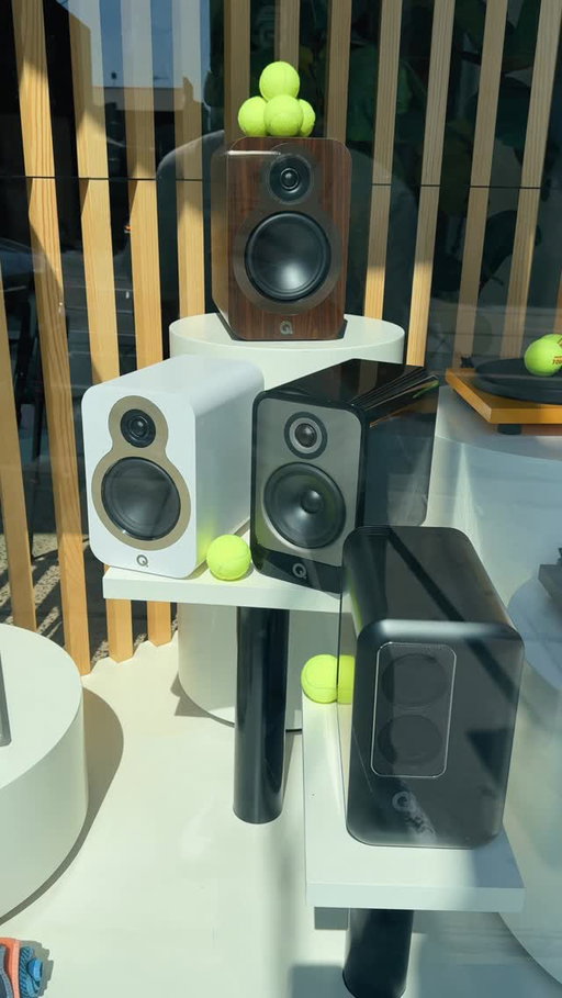 Huge thanks @addictedtoaudio for the invite 🙌
Got to check out the incredible @q_acoustics speakers at the Addicted to Audio Richmond Store, then an unreal night at the Australian Open — 3-course dinner at Club 1905 by 9 star Michelin Chef Simon Rogan and finishing it off at Rod Laver Arena watching Sinner do his thing 🎾

Grateful to be invited — what a night! 🔊✨ #HearEveryPoint #AO26