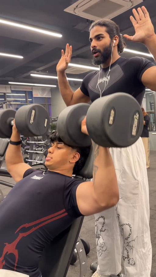 80KG DB PRESS FOR 22 REPS PR ‼️