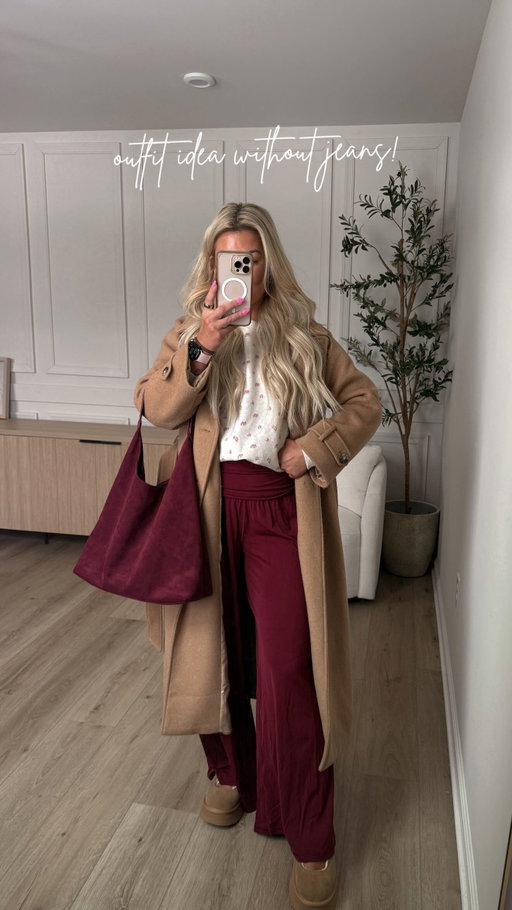 day 5/7 outfits that make you feel put together without jeans! Comment “SHOP” for direct links 🔗! 

Aerie outfit, loungewear, casual style, yoga pants, floral print, pullover, platform uggs, winter style, mom outfit, mom style, comfortable outfit idea, easy outfit idea, everyday outfit idea,
#aerie #aeriereal #petitefriendly #shortgirlstyle #curvefashion