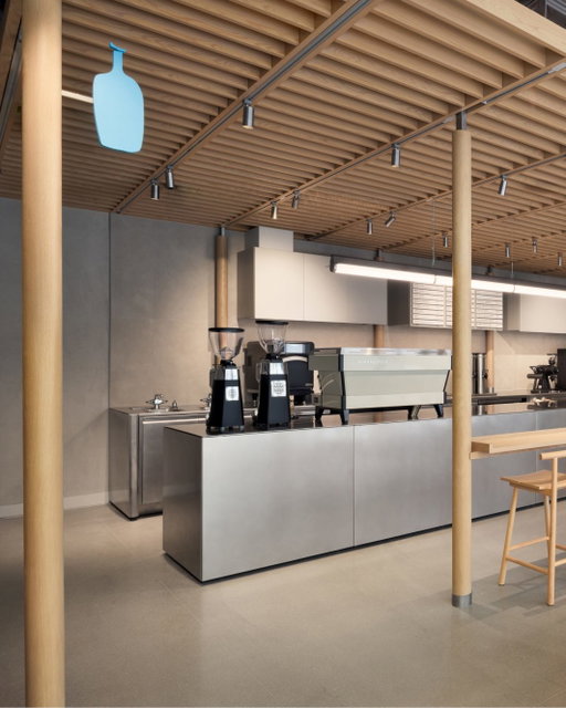 We’re excited to introduce our newest cafe in the Greater Chicago area. It lives in the Old Orchard Center and serves as a place for respite amid your shopping. 

At this cafe, the guest experience takes shape at the intersection of modern craft and East-meets-West sensibility. Designed in partnership with Shanghai-based firm Neri&Hu, the space is anchored by the refined coffee bar and attention to materials. The cafe balances clarity and warmth, offering Signature Blends (batch-brewed for your convenience) and a curated edit of our most essential merchandise.

Join us for pause in your busy day. 

Location: 4999 Old Orchard Center, Suite B35, Skokie, Illinois 60077

Hours: Monday - Thursday 8am - 8pm
Friday & Saturday 8am - 9pm
Sunday 8am - 7pm
