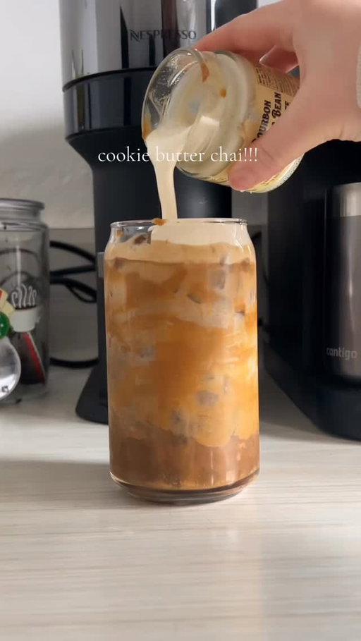 Cookie butter dreams do come true 🤎☁️

@ashleeyy07 made this delicious iced cookie butter chai with TAZO Classic Chai Latte, a cookie-butter-lined glass, and the fluffiest cold foam. Trust us…this one hits 😮‍💨🍪

#TAZOTea #CookieButterChai