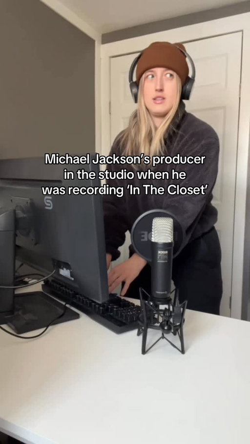 Should I… leave? 

Inspired by @mariaferrercurves 
#michaeljackson #mj #michaeljacksonfan #kingofpop #mjjackson