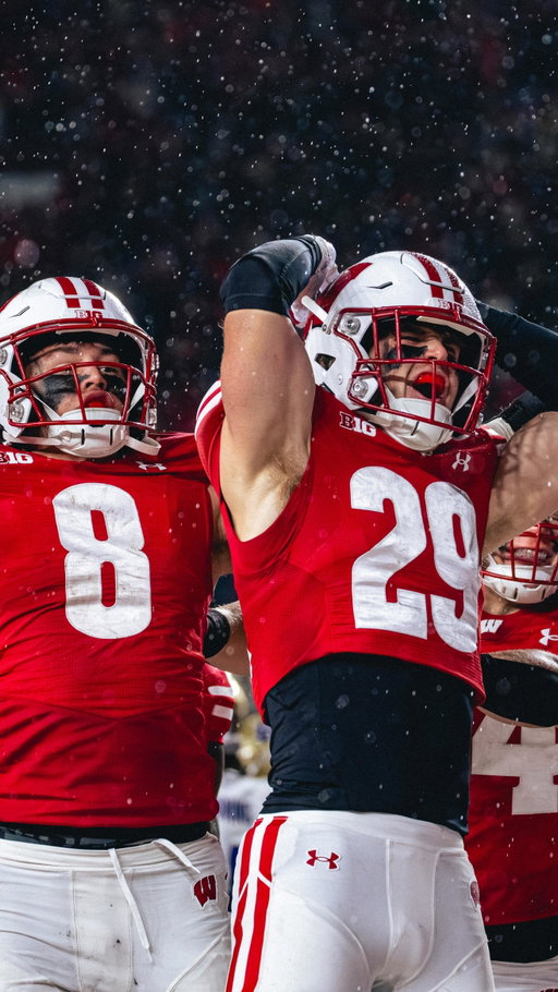 𝘔𝘢𝘵𝘵’𝘴 𝘰𝘧𝘧-𝘴𝘦𝘢𝘴𝘰𝘯 𝘨𝘰𝘢𝘭: step into a leadership role

@mattkj11 walks us through the final drive vs. Washington and emphasizes the importance of creating a winning culture.