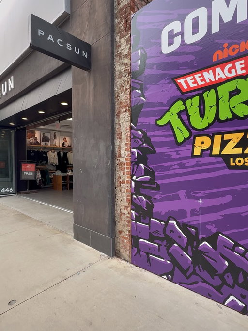 Cowabunga Dude!!!! TMNT Pizzeria is coming soon. 🍕🐢
We finally got the kitchen built and kicked off our first tasting phase with a NYC pizzaiolo. The goal? Create a pizza that stays true to classic New York–style while still delivering something our TMNT fans will love.
We tested multiple versions — from a superior classic to an extra-cheesy take — and we’re continuing to fine-tune every detail until it’s dialed in, consistent, and ready for its debut.
Still a lot of iterations ahead, but we’re excited about where this is heading and can’t wait to share more with you soon. Stay tuned.

Opening soon in Santa Monica, CA 
@tmntpizzeriala