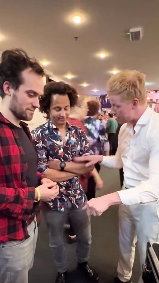 👀 Best Trick At Parties With Friends!
#magic #reels #magictricks #explorepage #foryou