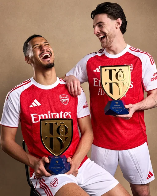 The Premier League #TOTY winners 🏆

Congratulations to William Saliba, Declan Rice, Virgil van Dijk, Erling Haaland and Gianluigi Donnarumma 👏

📸 @easportsfc