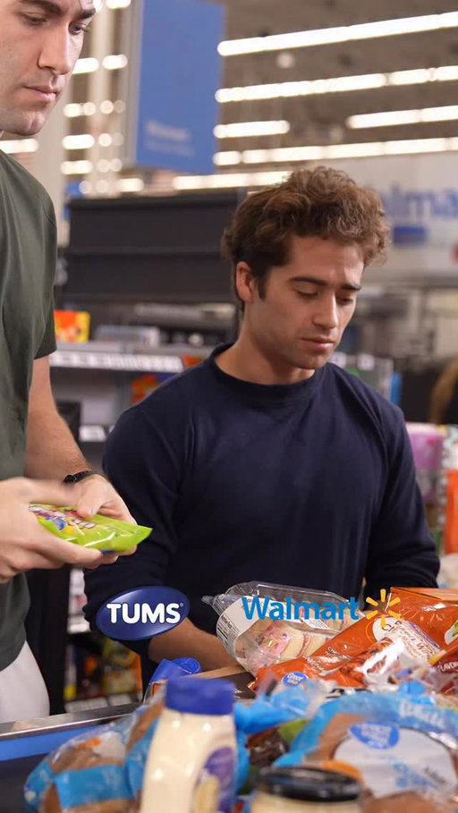 stock up on TUMS @walmart this game day so that you’re ready to #PassTheTUMS 🏈🔥