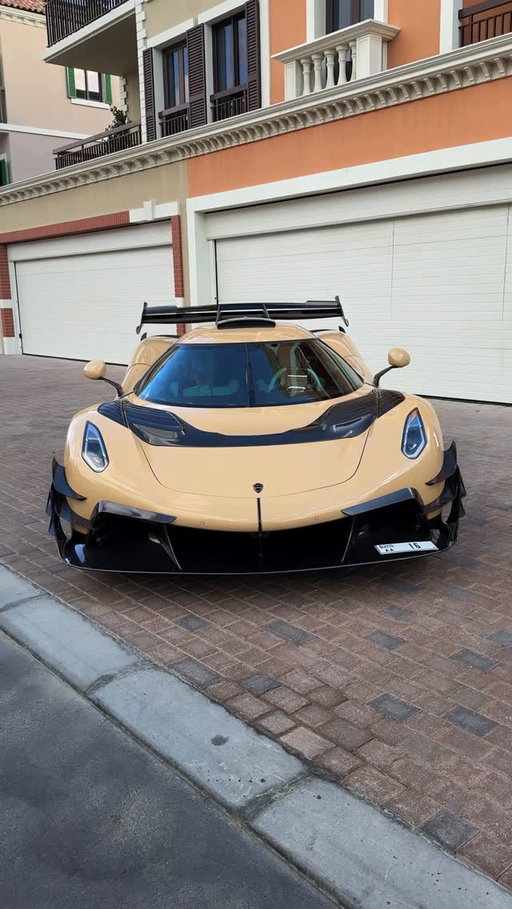 This Jesko marks the first time Mansory has ever collaborated with Koenigsegg! 🔥🤝

#mansory #koenigsegg #sbxcars