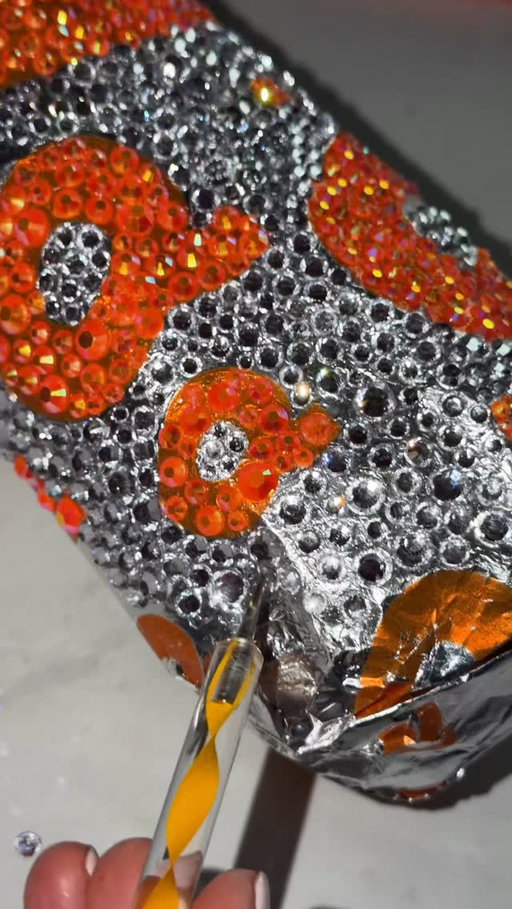i’ll take my burritos bedazzled from now on tysm