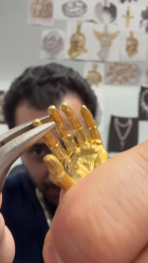 Gotta hand it to myself at this point. TRAXNYC.com 1 of 1 item number 71020 ! HAND OF TRAX ! @danny.trax @ahmedtrax