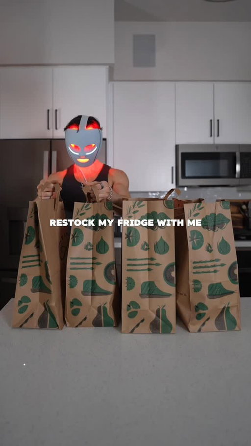 restock my fridge with me

comment “send” for the containers, mask, or juicer 🔗

#fridge #asmr #routine #japanesecheesecake