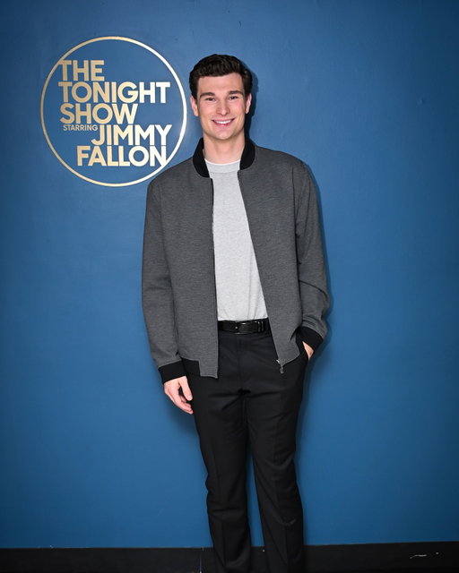 2025 Heisman Trophy Winner @fernandomendoza makes a special appearance fresh off @indianafootball’s college football championship win tonight! #NationalChampionship #FallonTonight 

📷 @toddowyoung