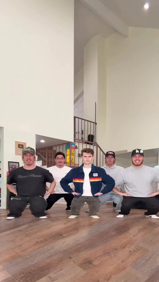 Heyyyyy Macarena @thewilliamsfam