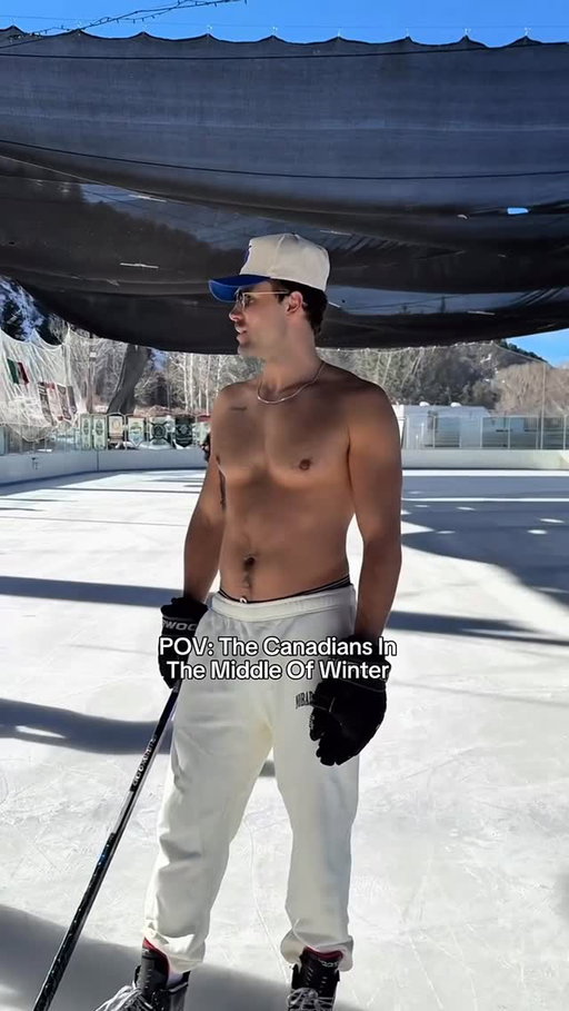 When the suns out us Canadians have to take advantage 🇨🇦☀️