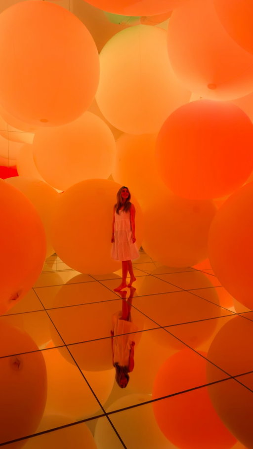 TeamLab Planets Tokyo is honestly out of this world 🤯

I’ve wanted to visit for years, but seeing it in person was even more incredible than I imagined. It’s a fully immersive art experience with sound, light, water, movement and the kind of place you don’t just see, you feel it.

It’s not like a museum, and it’s not really something you can explain properly. You just have to experience it.

And trust me it’s one of those experiences that actually lives up to the hype 🤩🙌🏼

#teamlabplanets #tokyo #japan