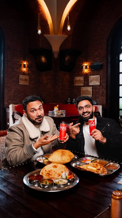 Road trip and Chole Bhature or Parathas go hand in hand. Bro Rahul takes me to his regular haunt, as he travels through Punjab for gigs.

When in Punjab, "Haveli nahin dekha to kya dekha"! Coke ke saath chalo, let's see what's on the menu today? 

#Foodmarks #CocaColalndia
#CocaColaFoodmarks #Haveli