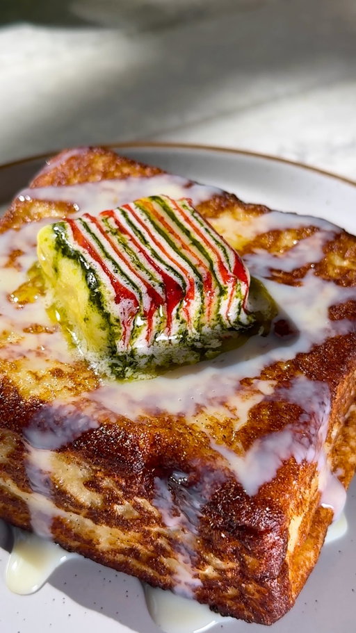 Have you ever seen butter more satisfying?

Matcha. Strawberry. Perfect layers. It’s that simple. @chrisdanielcahill melted it over Hong Kong style French toast stuffed with peanut butter and drowned in condensed milk.

It’s the weekend brunch you need, save for later!