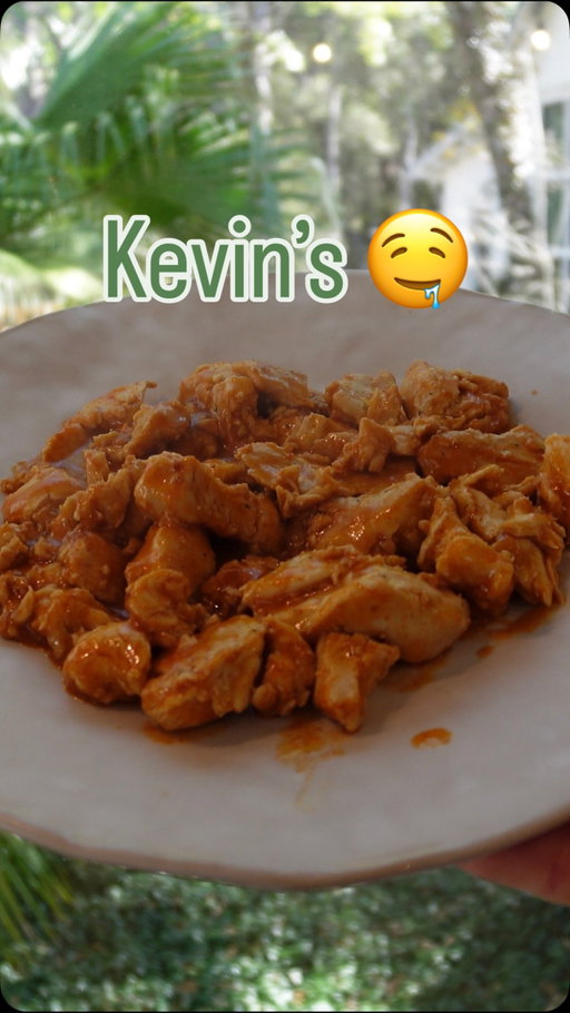 @kevins.natural.foods has been a hack for me lately. So many healthy and easy meal options (and it takes literally 5 mins to make)

Find Kevin’s in the refrigerated aisle! #GetThatCleanEatingFeeling
#KevinsNaturalFoodsPartner