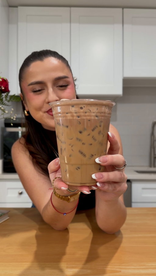 Dunkin’s Cocoa Cloud Latte At-Home🍫☕️☁️

But wait why did they get rid of the cookie butter cloud latte?!? 

For the latte base:
• 1 tsp chocolate sauce or syrup
• 1 tbsp caramel sauce or syrup
• double shot of espresso
• 6-8 oz milk of choice

For the chocolate cold foam:
• 3 tbsp heavy cream
• 2 tbsp milk of choice
• 1/2 tbsp cocoa powder
• 1 tbsp vanilla syrup

#dunkincoffee #dunkinathome #coffeerecipes #coffeeathome #homecafe