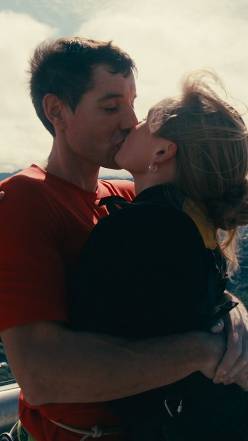 Alex meets his wife at the TOP! #SkyscraperLIVE