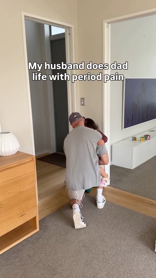 The end 😂 Our daughter is going to grow up VERY confused.

This is part three of my husband doing everyday activities while wearing a period pain simulator. This one is for the mamas out there, because let’s be real, period pain while parenting is no easy feat (Todd now agrees).

28.01.26 - something is coming to @cadencewellbeing_ - it’s been 3 years in the making & we can’t wait for you to get your hands on it 👯💛🌼
