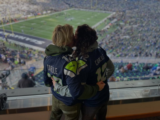 Seattle is for lovers 💙 💚 @seahawks @nfl
