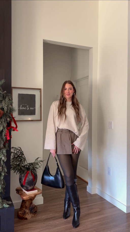 Calling all rectangle body types! Struggling to find flattering outfits? You're in the right spot! Say WANT for the scoop on these outfits! ❤️

The thing with tight dresses is they can make rectangle body types look boxy with no definition. Opt for A-line or pleated dresses and skirts for a more defined look! And hey, it's all about inspo - wear what makes you happy! 

How to dress your body type, rectangle body type outfits, winter fashion https://liketk.it/5OEQh