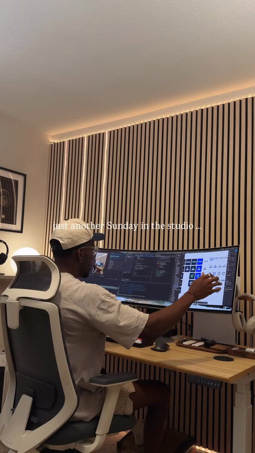 Made it count today…

Sent out @creatorbrand.hub ‘s 4/4 newsletter for the month of January 
Did some coding
Recording
Scripting

It’s safe to say it was a very productive day!