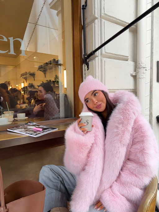 pink girly 💗