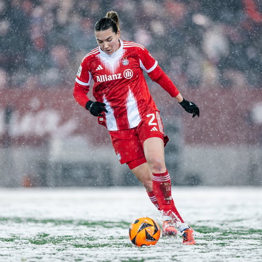 Merci pour la visite et pour avoir ramené la neige avec toi pour le match  @audreymagnyphotographie (📸📸)