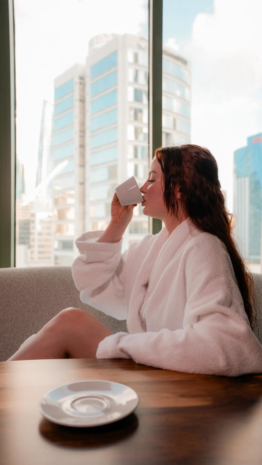 Here’s how to have the perfect weekend in Panama City 🇵🇦 

First you’ll want to kick things off off by checking into the Hyatt Regency Panama City. It is luxe, comfortable, and perfectly located for exploring the city. Mornings should start with their breakfast buffet (non-negotiable 🤤), then off to Casco Viejo to wander colorful streets, admire skyline views, shop local goods, and eat some of the best Panamanian food.

In the evening make sure to head back to the hotel for dinner because it’s just that good, especially the grilled octopus! 

Day two will be all about adventure 🌿 You’ll want to explore Soberanía National Park, where you’ll spot monkeys, coatis, hummingbirds, and more, then take a cruise on Gatun Lake where we saw multiple monkey species up close and the Panama Canal in action 🚤🐒

After a full day out, there’s nothing better than coming back to relax by the pool, sip a cocktail, and slow things down at the Hyatt 🍹🌴

@hyattregencypanama #panamacity #panama #travelinfluencer #travel #cascoviejo